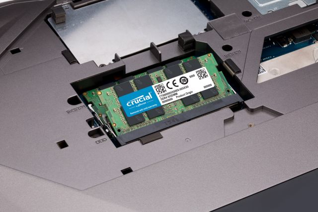 Crucial 32GB Kit (2 x 16GB) DDR4-2666 SODIMM | CT2K16G4SFD8266 