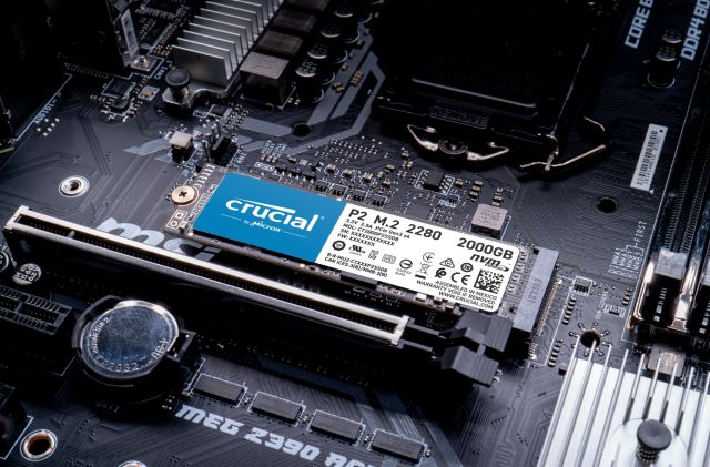 Crucial P2 1TB 3D NAND NVMe PCIe M.2 SSD Capacità 1TB 